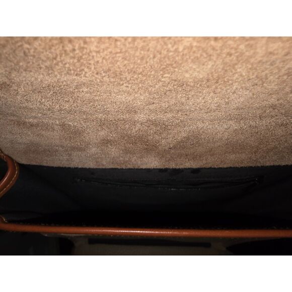 Vintage Dooney & Bourke AWL Pebbled Leather Crossbody (Tan/Brown) - Picture 16 of 16